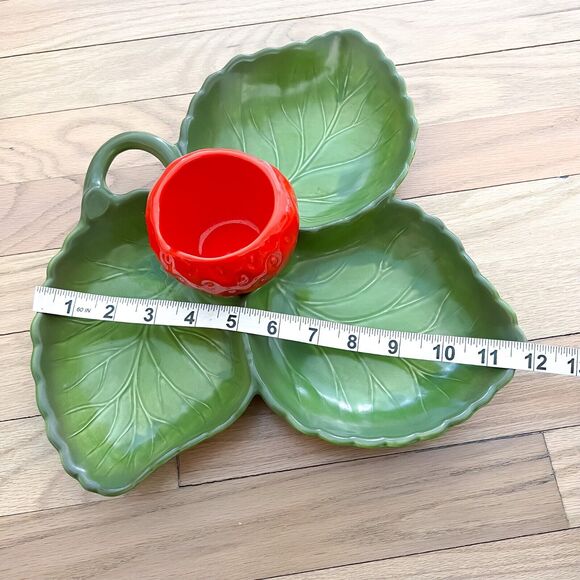 Vintage Metlox Poppytrail California Strawberry Divided Serving Bowl Pottery - Picture 10 of 12